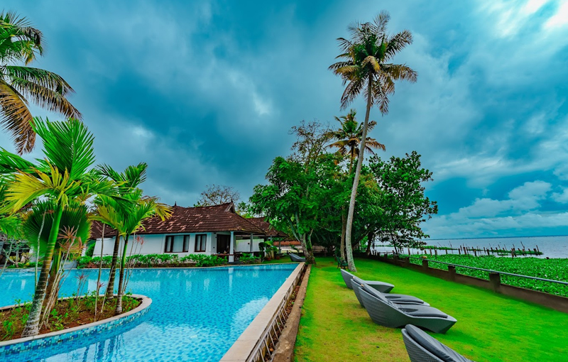 rhythm resort kumarakom