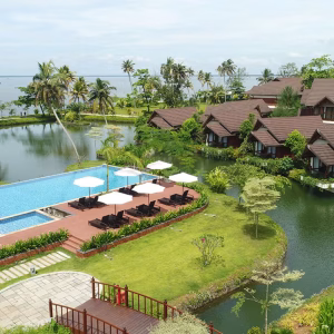 Lakeside Private Pool Villa at Fragrant Nature Resort Paravur