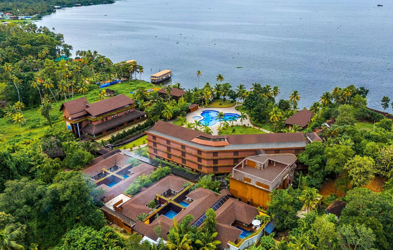 uday backwater resort
