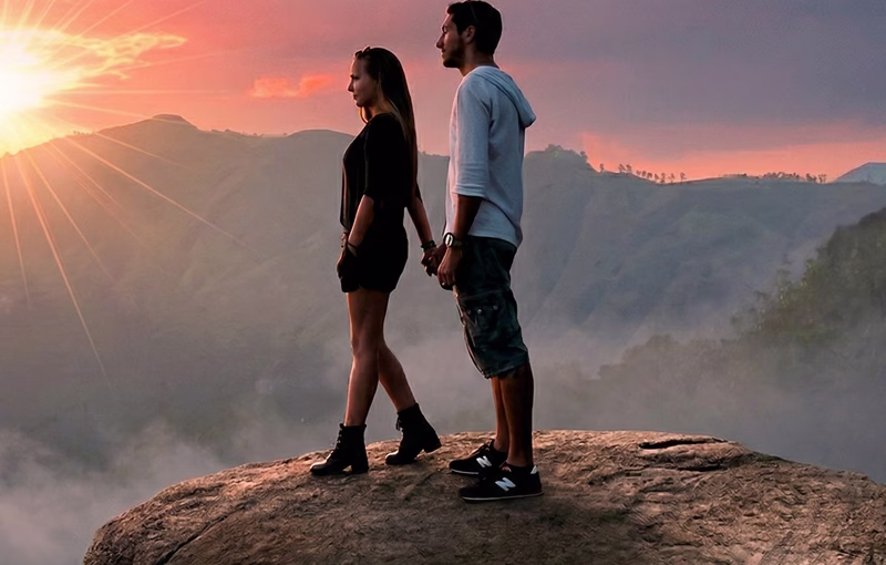 Deshadan Mountain Resort Munnar honeymoon view from above the clouds 2026